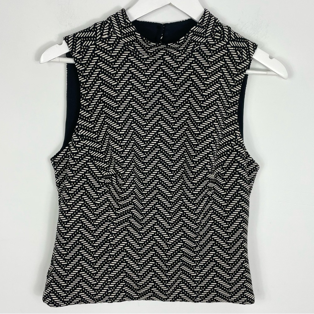 NWOT Anthropologie Eva Franco Structured MockNeck Top Black\White Geometric